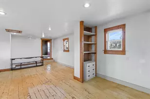 212 E Carroll St, Portage, WI 53901 - Photo 25