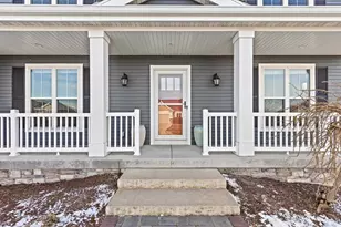 3123 Fran's Dr, Sun Prairie, WI 53590 - Photo 5