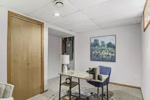 5643 Lacy Rd, Fitchburg, WI 53711 - Photo 13