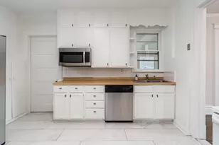 1015 Prairie Ave, Beloit, WI 53511 - Photo 21