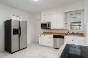 1015 Prairie Ave, Beloit, WI 53511 - Photo 23