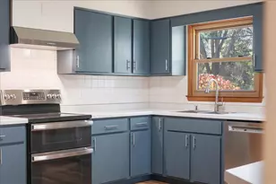 4417 Barby Ln, Madison, WI 53704 - Photo 17