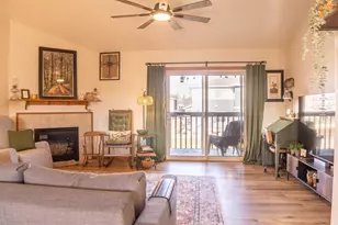 205 Parador Pl, Cottage Grove, WI 53527 - Photo 5