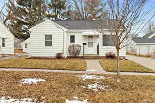 1113 North St, Beloit, WI 53511 - Photo 3