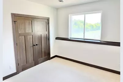 477 Foxfield Court, Oregon, WI 53575 - Photo 37