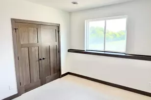 477 Foxfield Ct, Oregon, WI 53575 - Photo 37
