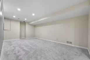 205 E Verleen Ave, Waunakee, WI 53597 - Photo 35