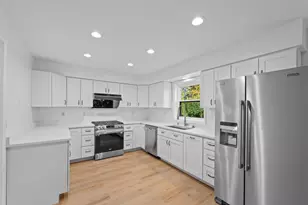 205 E Verleen Ave, Waunakee, WI 53597 - Photo 13