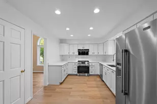 205 E Verleen Ave, Waunakee, WI 53597 - Photo 15