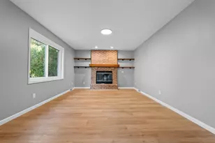 205 E Verleen Ave, Waunakee, WI 53597 - Photo 11