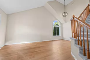 205 E Verleen Ave, Waunakee, WI 53597 - Photo 9