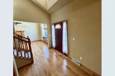 304 N 11th Avenue, Monroe, WI 53566 - Photo 5