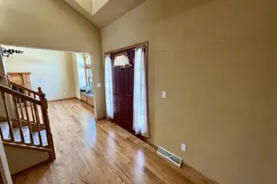 304 N 11th Ave, Monroe, WI 53566 - Photo 5