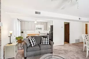 W10892 Co Rd V, Lodi, WI 53555 - Photo 9