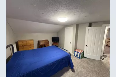 432 W 11th Avenue, Oshkosh, WI 54902 - Photo 23