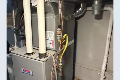 432 W 11th Avenue, Oshkosh, WI 54902 - Photo 25