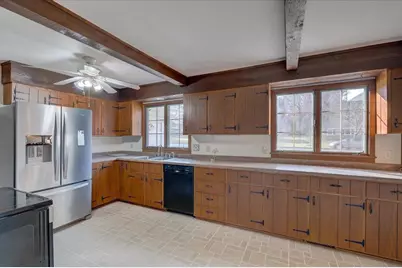 2780 Marledge Street, Fitchburg, WI 53711 - Photo 5