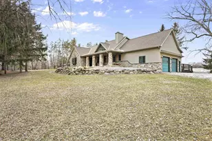 946 Canal Rd, Marshall, WI 53559 - Photo 55