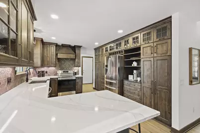 946 Canal Road, Marshall, WI 53559 - Photo 11