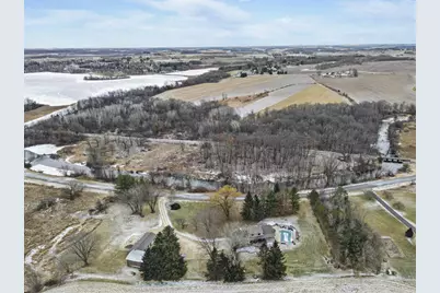 946 Canal Road, Marshall, WI 53559 - Photo 71