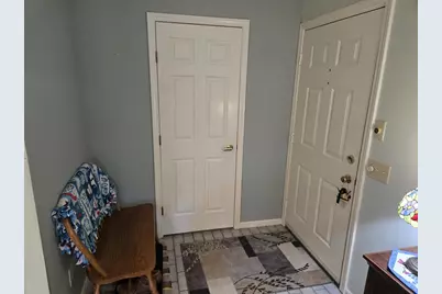 89 Golf Course Road #E, Madison, WI 53704 - Photo 3