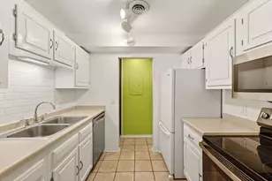 6443 Bridge Rd, Madison, WI 53713 - Photo 11