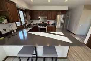 1303 Wexford Dr, Waunakee, WI 53597 - Photo 5