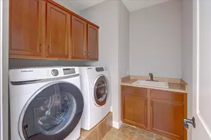 1406 Emerald Court, Waunakee, WI 53597 - Photo 33