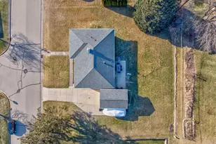 1713 Cross St, Cross Plains, WI 53528 - Photo 7