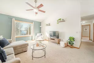 4714 Dream Ln, Madison, WI 53718 - Photo 7