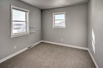 204 S Musket Ridge Road, Sun Prairie, WI 53590 - Photo 23