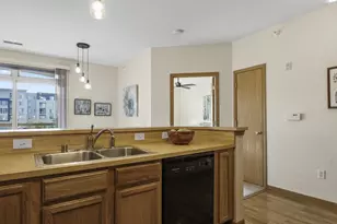 6402 Milwaukee St, Madison, WI 53718 - Photo 11