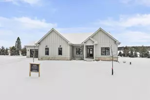 515 Morning Cv Cir, Verona, WI 53593 - Photo 3