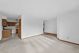 5758 Modernaire St, Fitchburg, WI 53711 - Photo 7