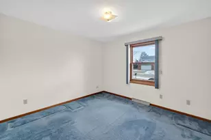 5758 Modernaire St, Fitchburg, WI 53711 - Photo 27