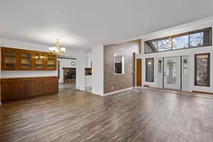 313 Sunset Rd, Columbus, WI 53925 - Photo 7