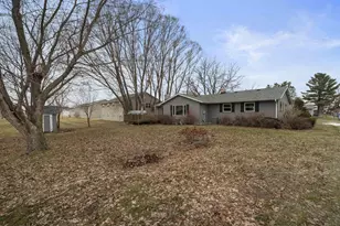 313 Sunset Rd, Columbus, WI 53925 - Photo 35