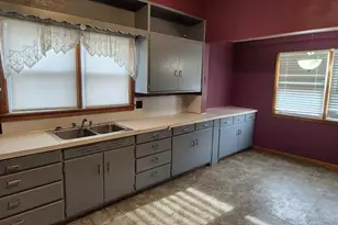 106 Main St, Gays Mills, WI 54631 - Photo 5