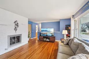 6202 Winnequah Rd, Monona, WI 53716 - Photo 9