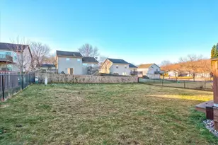 5309 Celebration Pkwy, Madison, WI 53718 - Photo 3