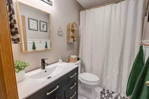 5309 Celebration Pkwy, Madison, WI 53718 - Photo 33