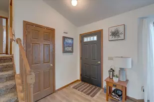 5309 Celebration Pkwy, Madison, WI 53718 - Photo 7