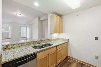 333 W Mifflin Street #2130, Madison, WI 53703 - Photo 11