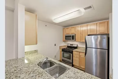 333 W Mifflin Street #2130, Madison, WI 53703 - Photo 15