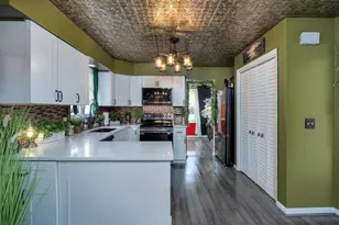 6668 W Wood Ridge Dr, Janesville, WI 53548 - Photo 9