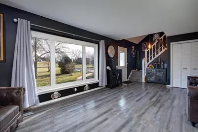 6668 W Wood Ridge Drive, Janesville, WI 53548 - Photo 7