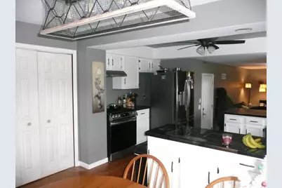 385 S Woodland Drive, Whitewater, WI 53190 - Photo 9