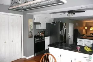 385 S Woodland Dr, Whitewater, WI 53190 - Photo 9