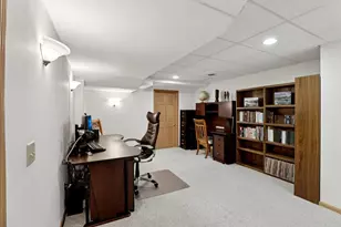 901 Innisbrook Ct, Waunakee, WI 53597 - Photo 39