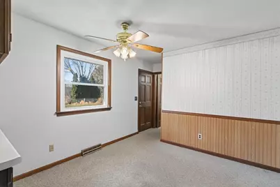 2315 N Claremont Drive, Janesville, WI 53545 - Photo 9